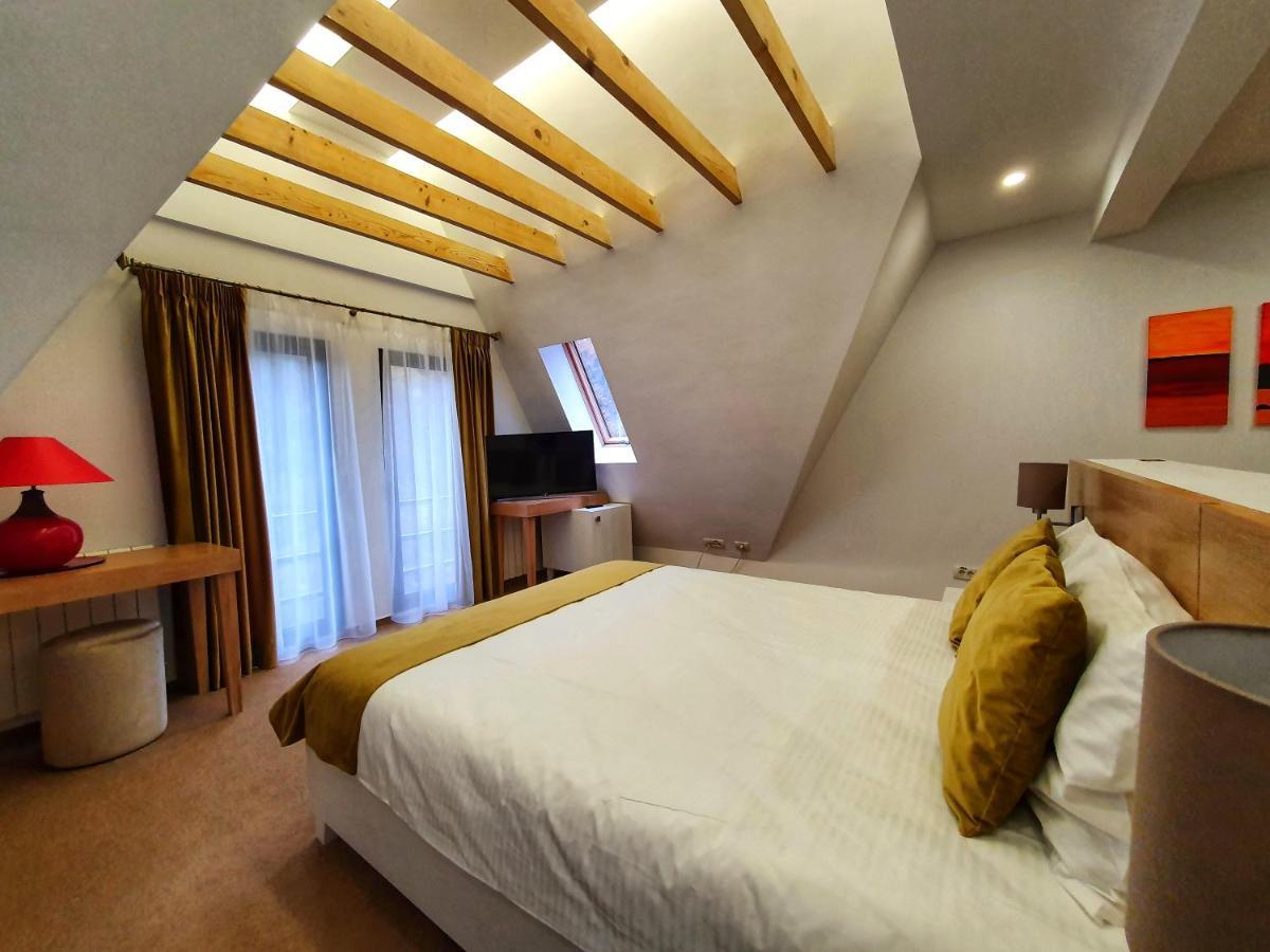 Casa Varful Cu Dor سِنايا المظهر الخارجي الصورة
